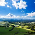 Sloneczne Chatki Сasa de vacaciones Knurow (Lesser Poland)